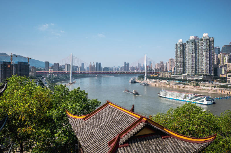 重慶江景與現(xiàn)代建筑