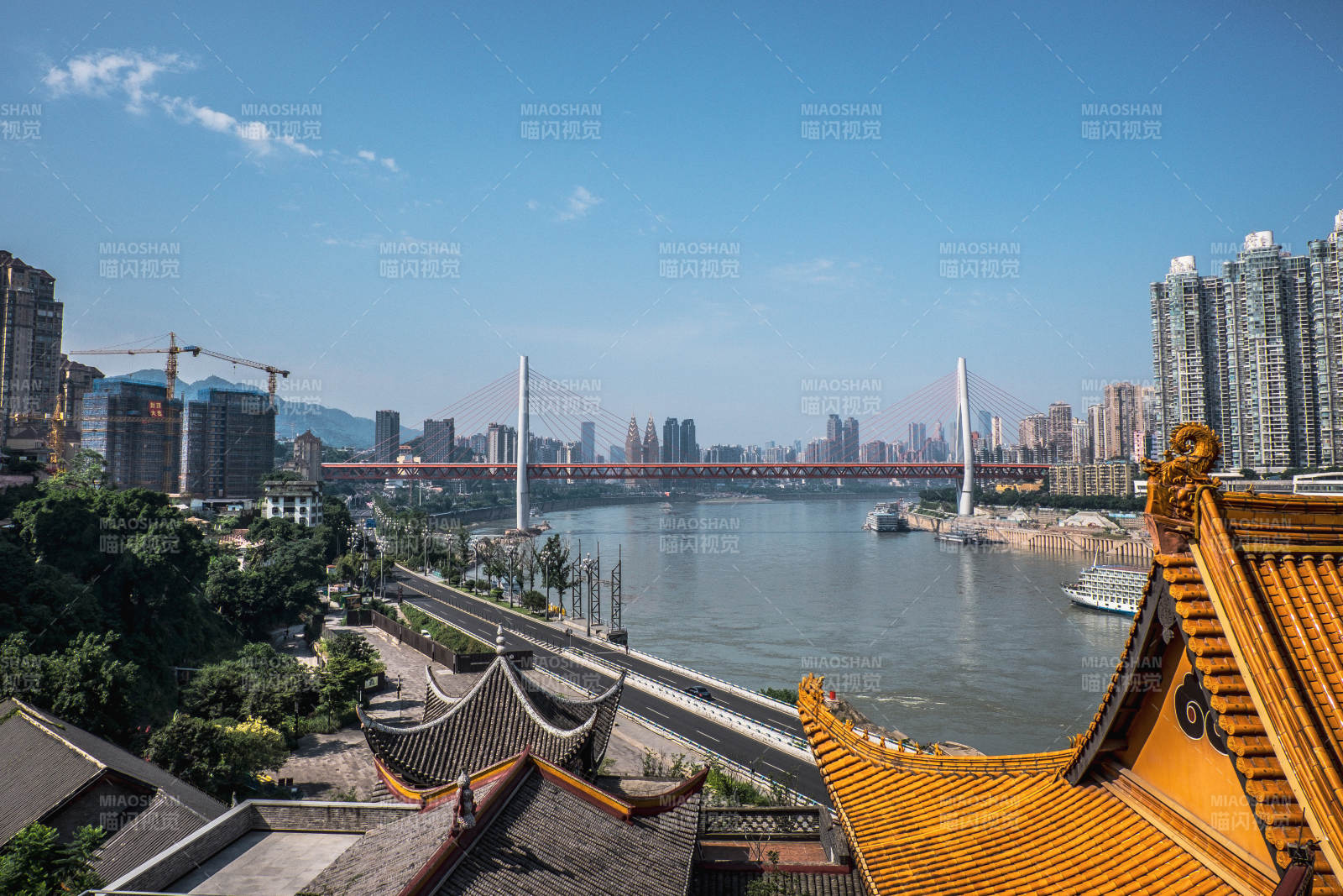 重慶江景與古建筑風光