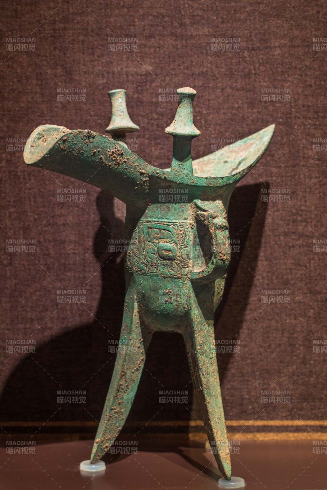 青銅爵 古代酒器的典范