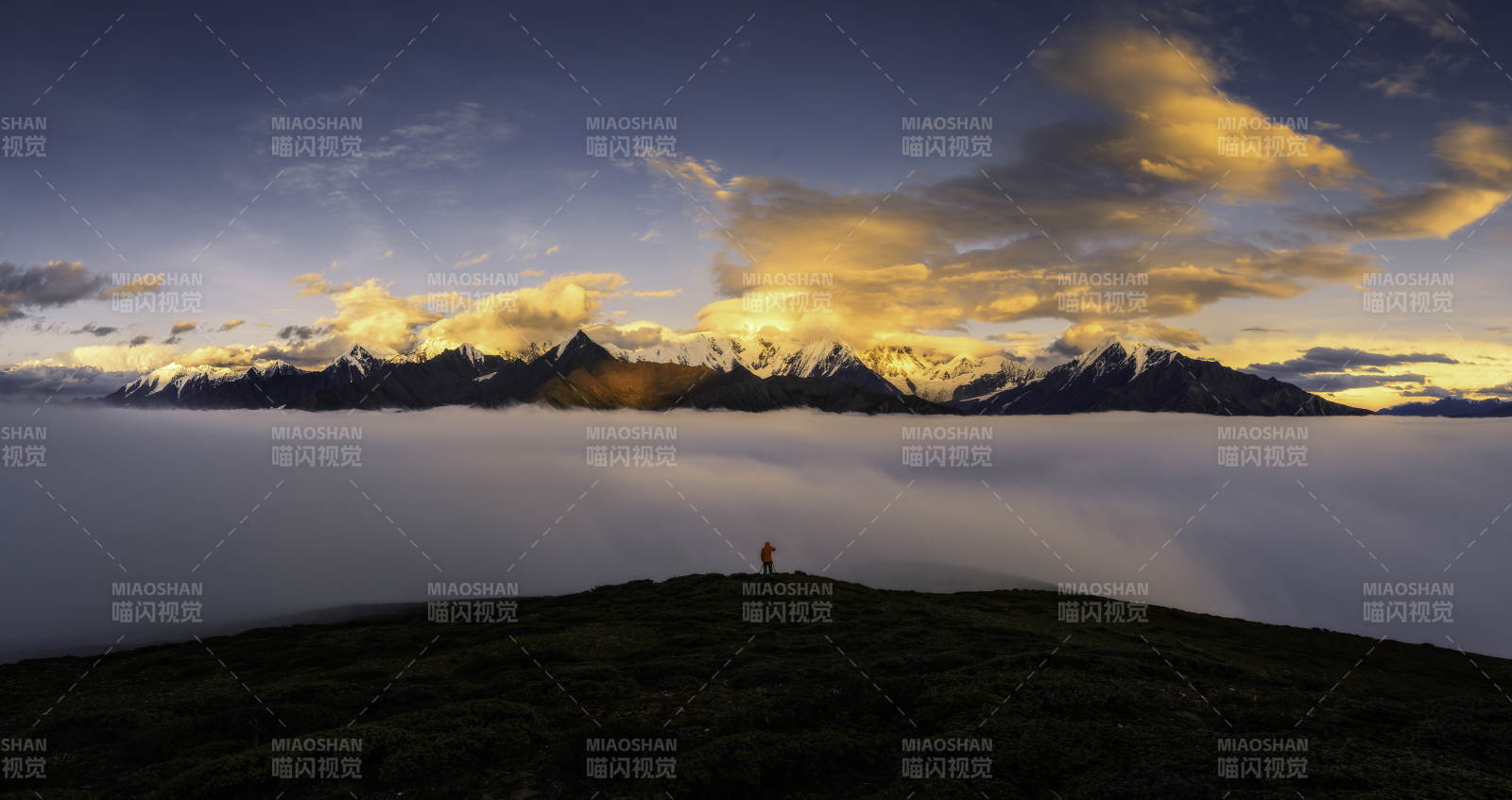 云海之巔 山影輝煌