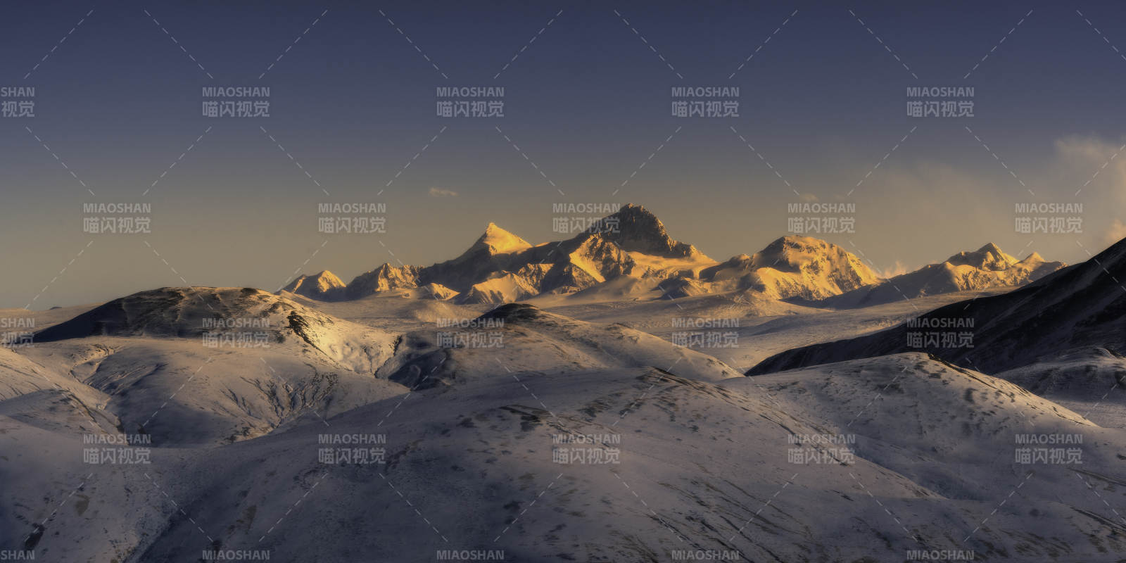雪山日落 壯麗景色
