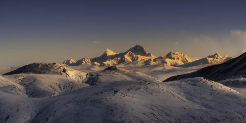 雪山日落 壮丽景色