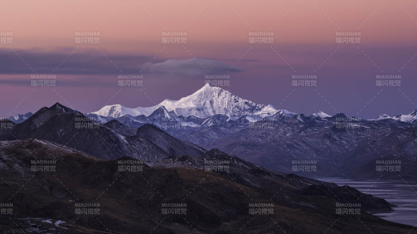 雪山日落 壯麗景色