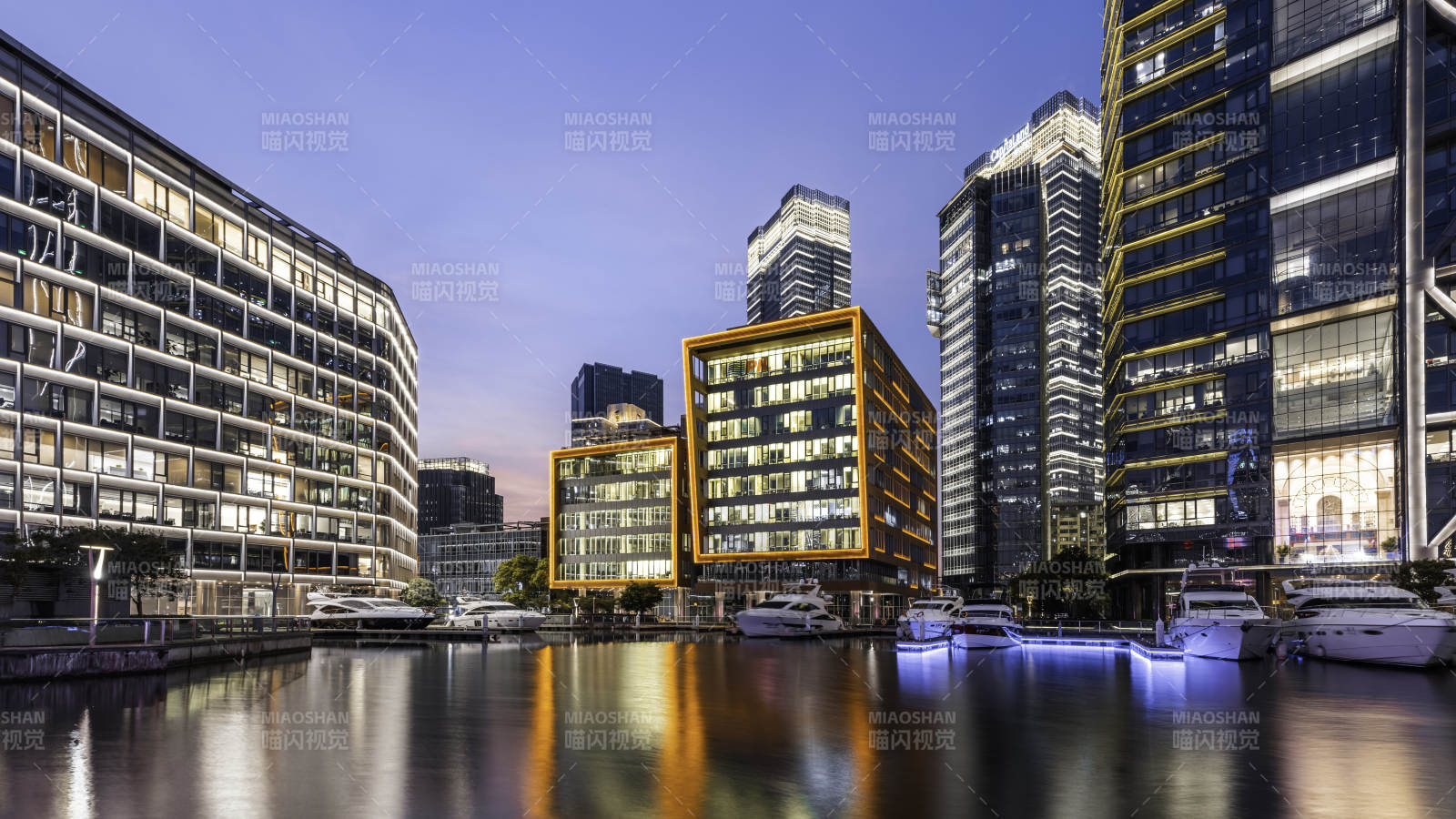上海北外灘的豪華商業建筑