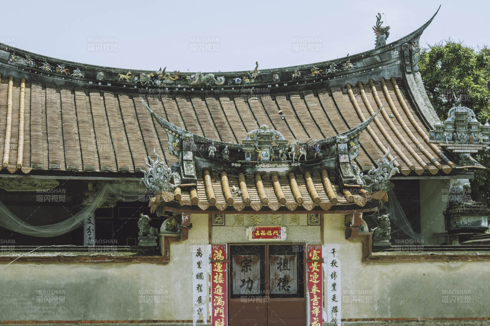 閩南古厝飛檐 傳統(tǒng)建筑之美