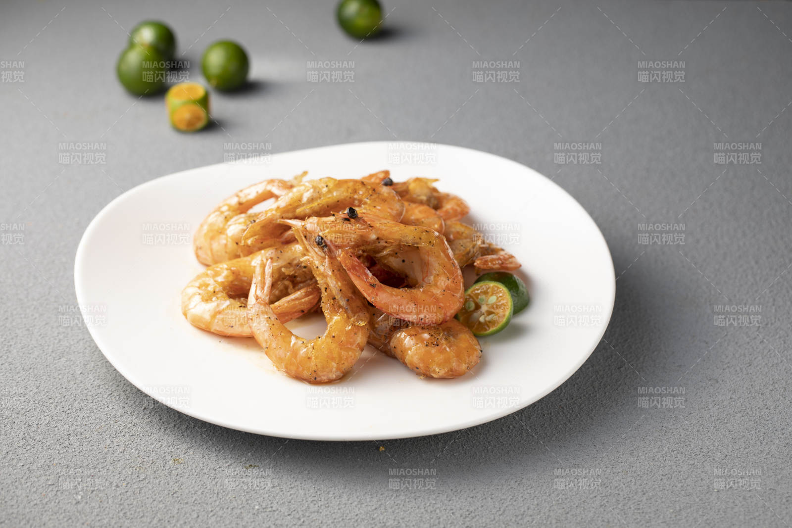 香煎蝦配青檸