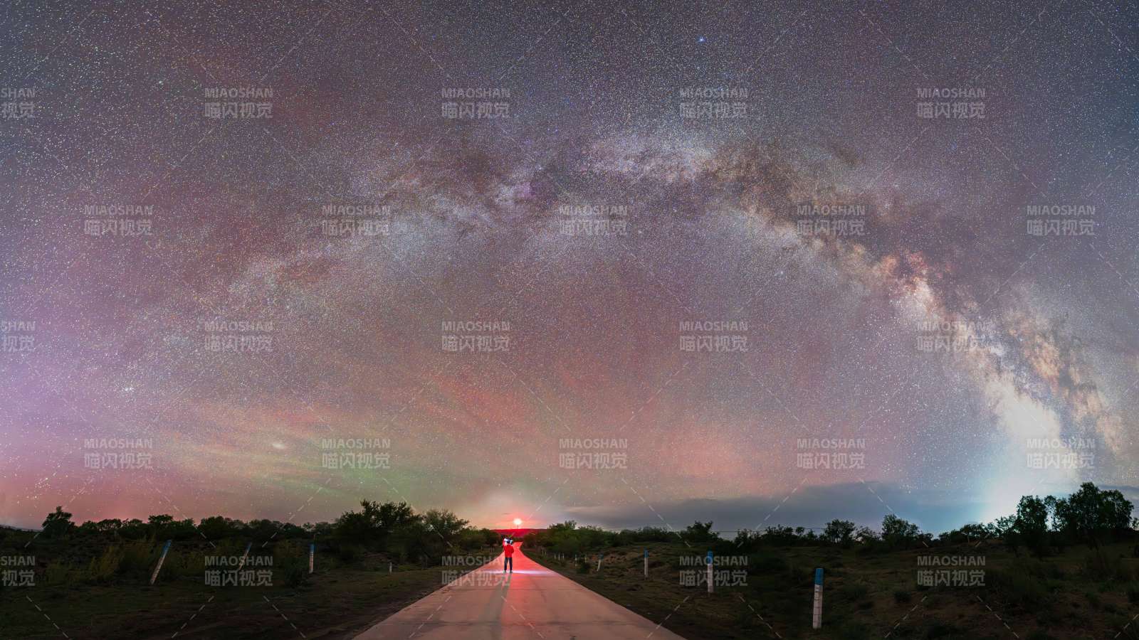 星河璀璨 夜路獨行