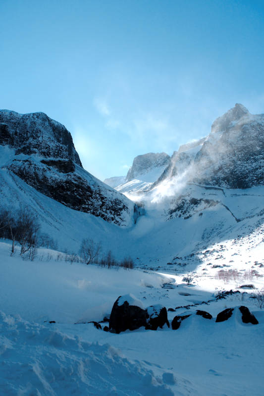 長白山雪山峽谷冬日風(fēng)光