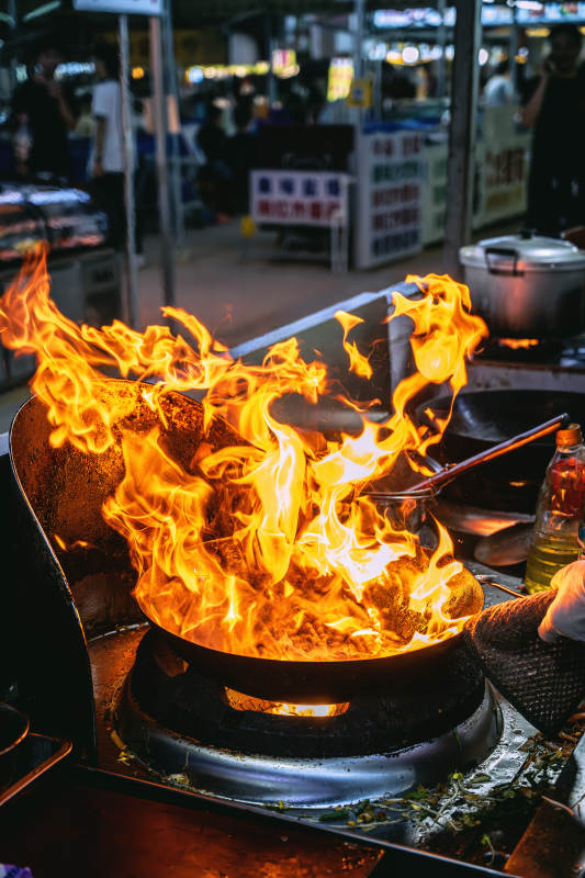 火焰翻炒 夜市美食
