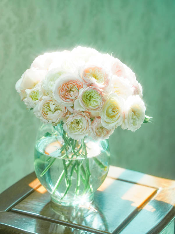花瓶里的溫柔花束