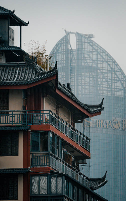 古今建筑對比圖