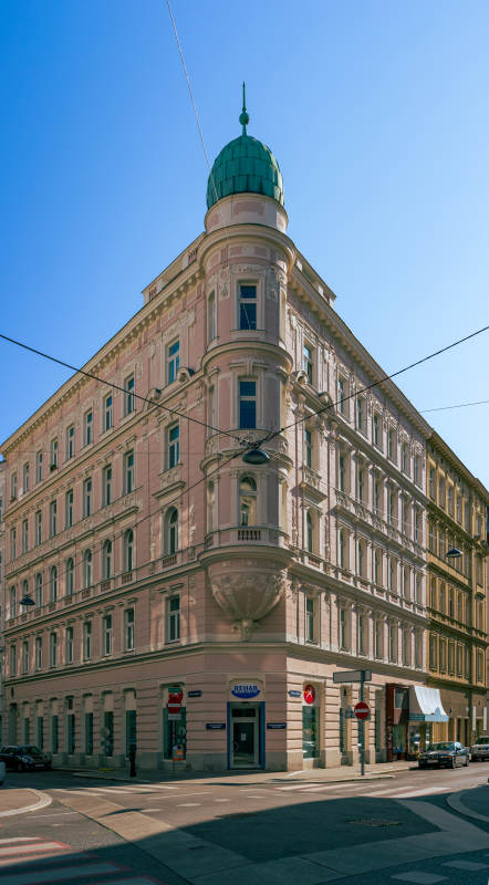 歐式建筑街角風光
