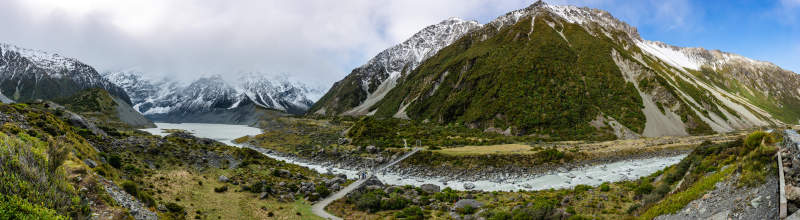 雪山湖泊風光無限好
