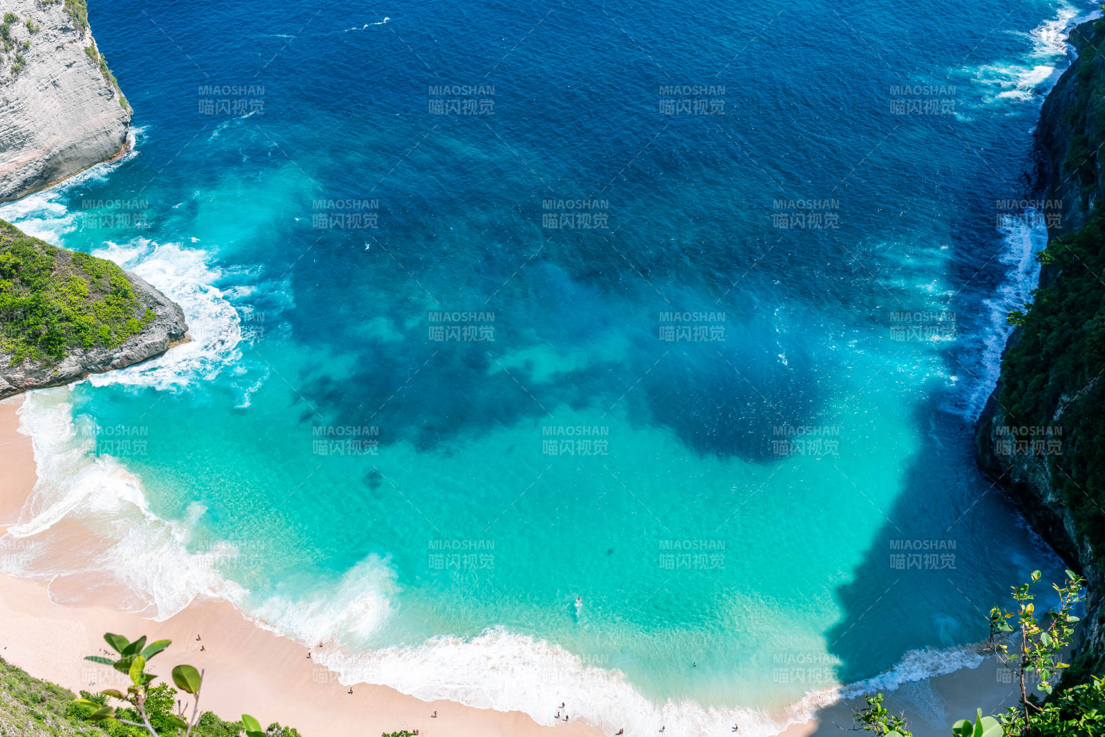 碧海藍天沙灘美景