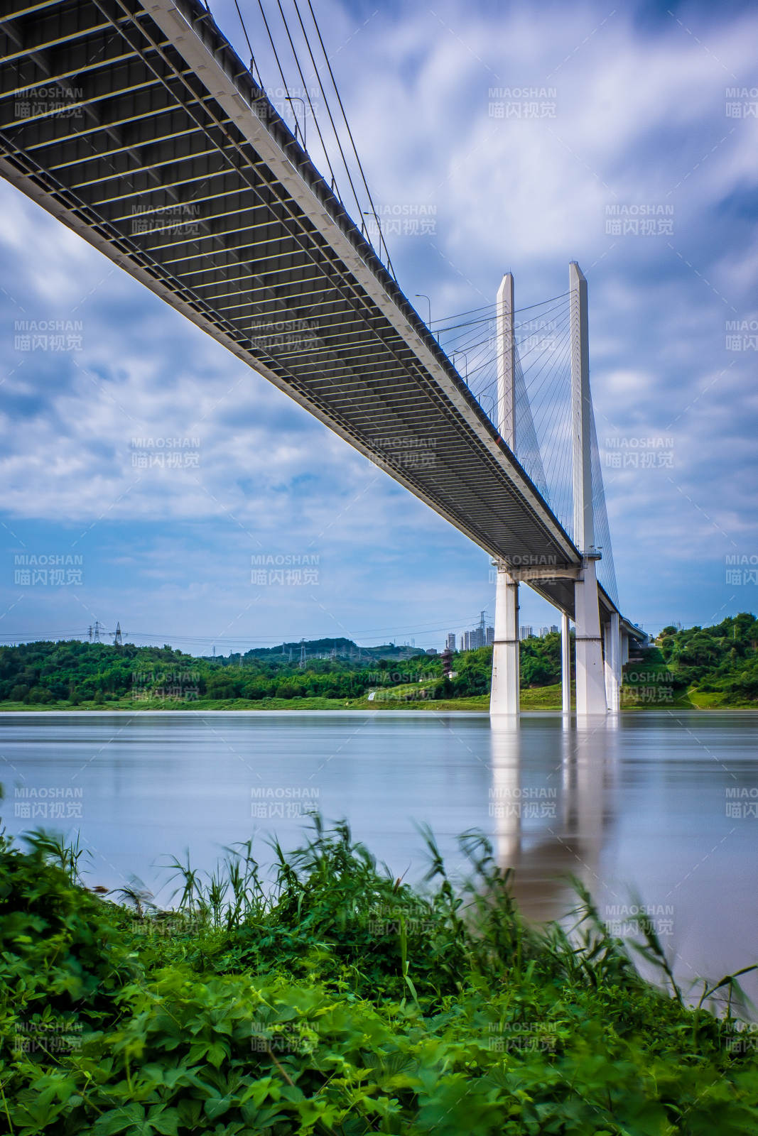 重慶水土嘉陵江大橋
