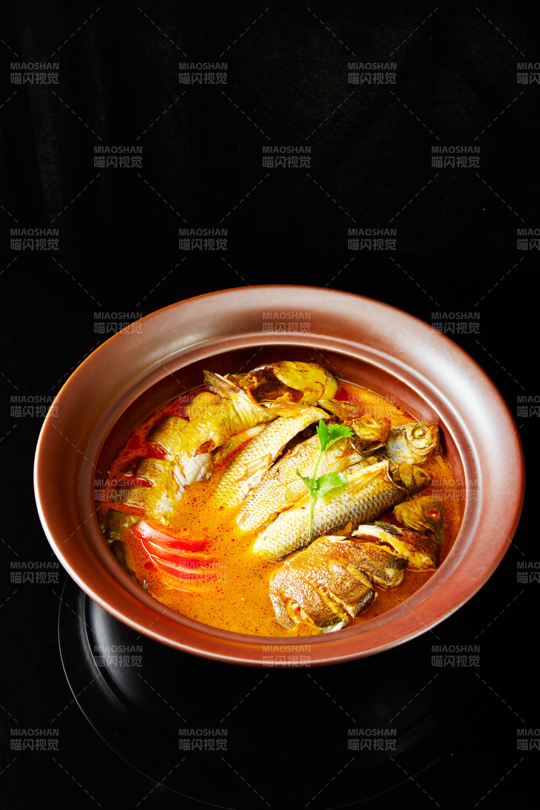 香辣小魚煲