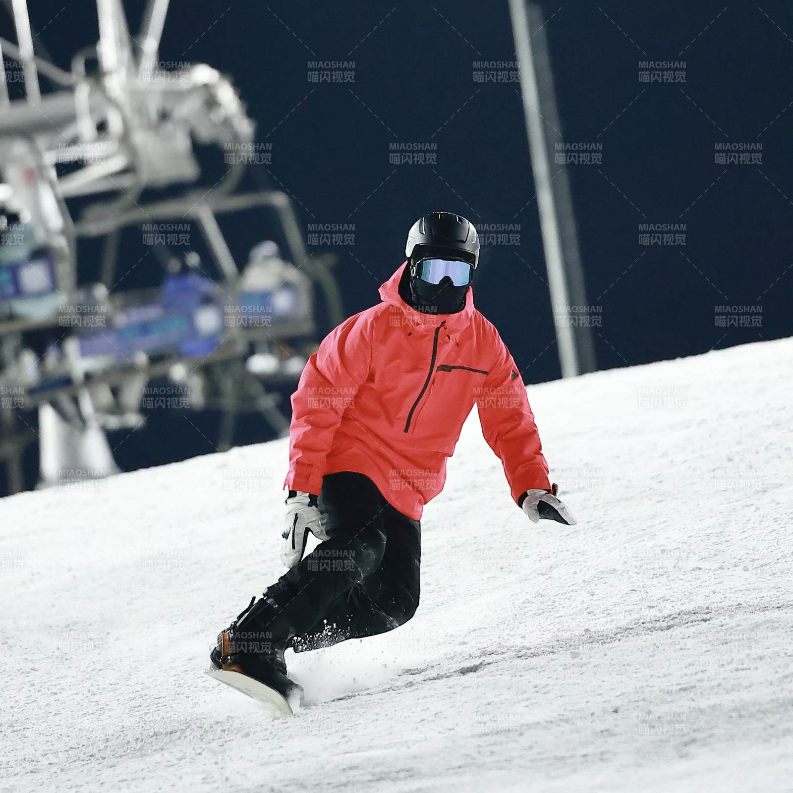 雪地滑行 冬日激情