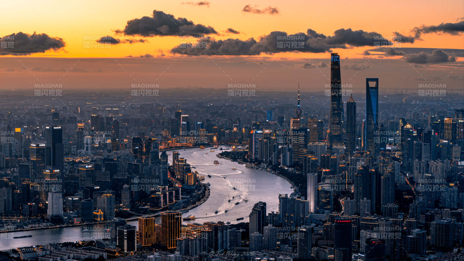 上海城市夜景 燈火輝煌的都市