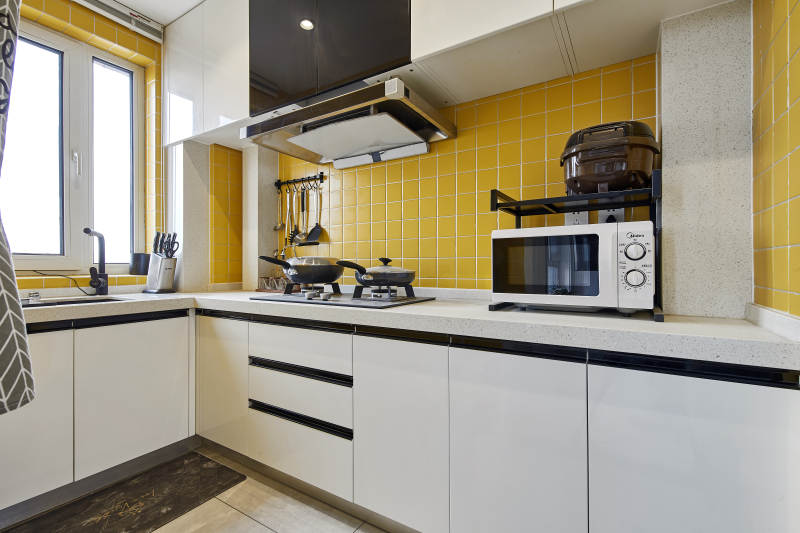 现代简约厨房设计