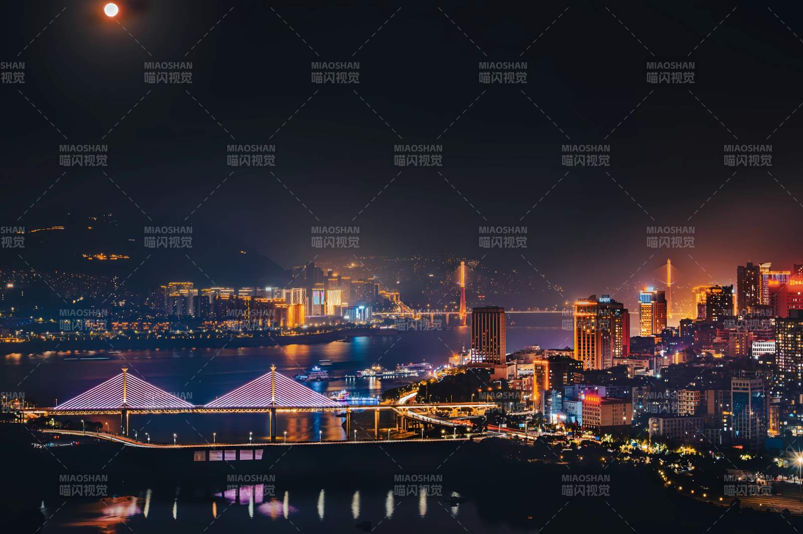 夜景城市燈火輝煌