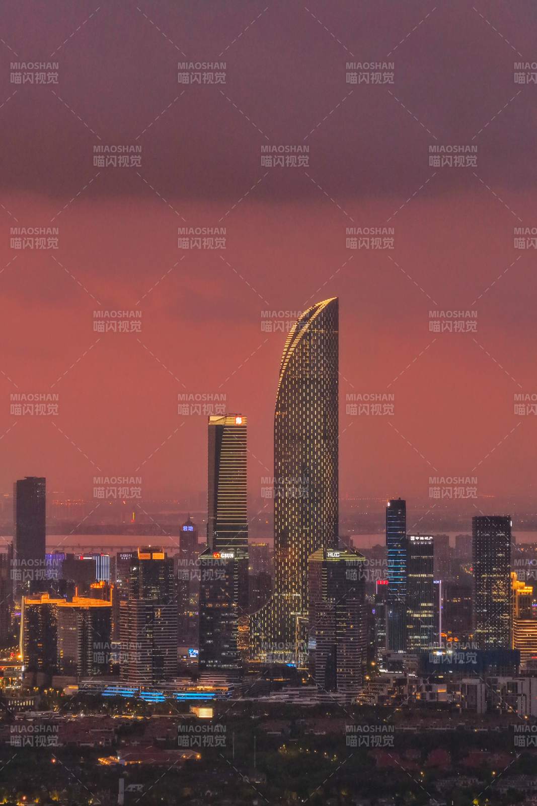 蘇州城市夜景 高樓林立