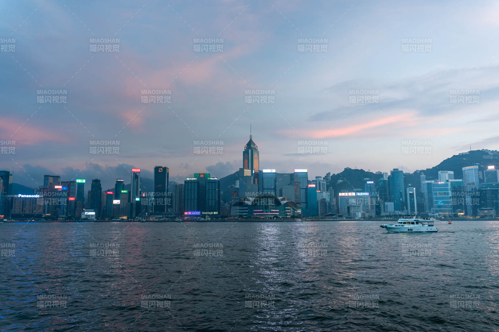 香港維多利亞港夜景 維港與天際線