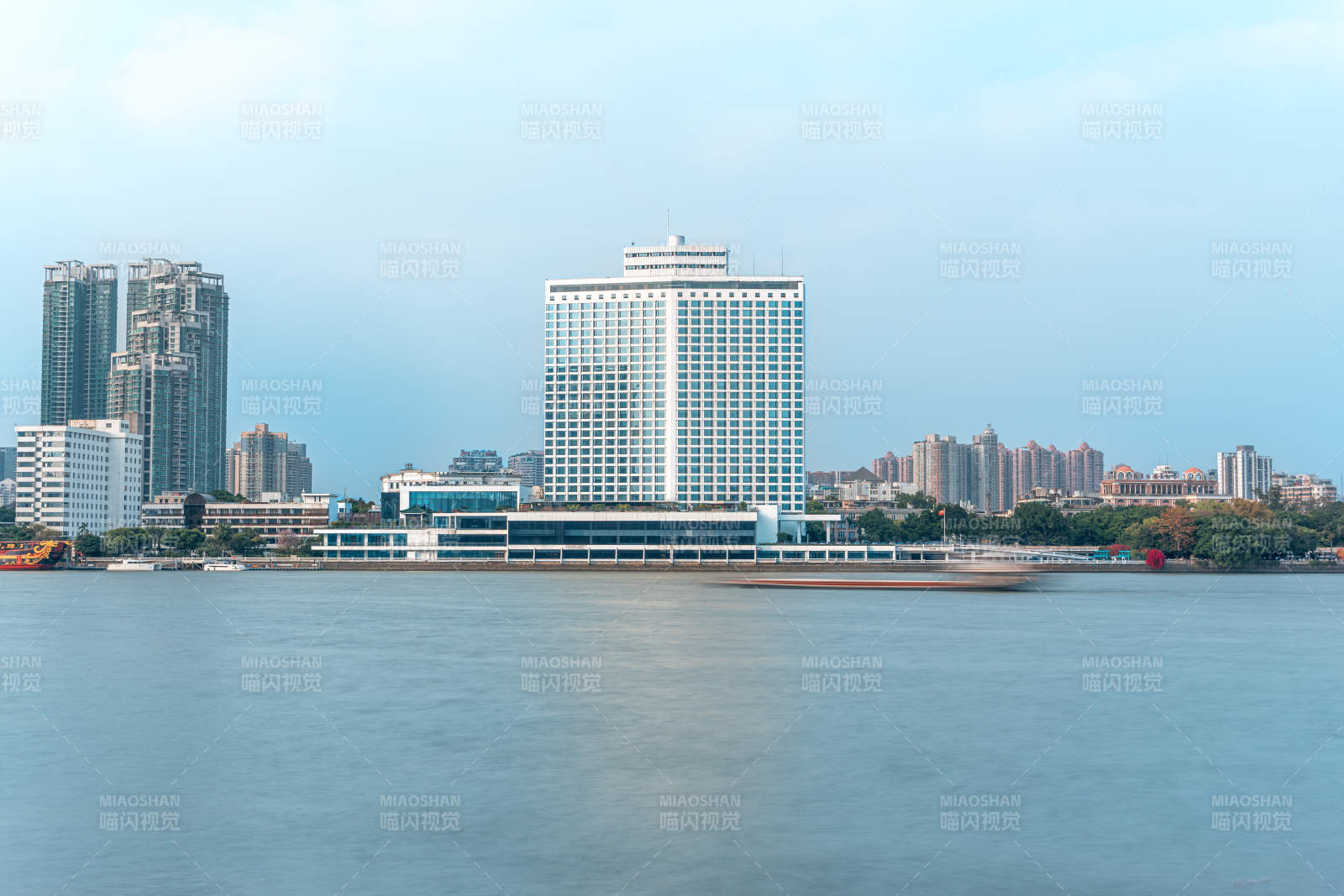 廣州珠江白天鵝賓館