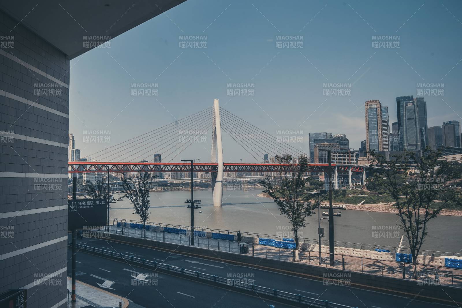 重慶千廝門大橋