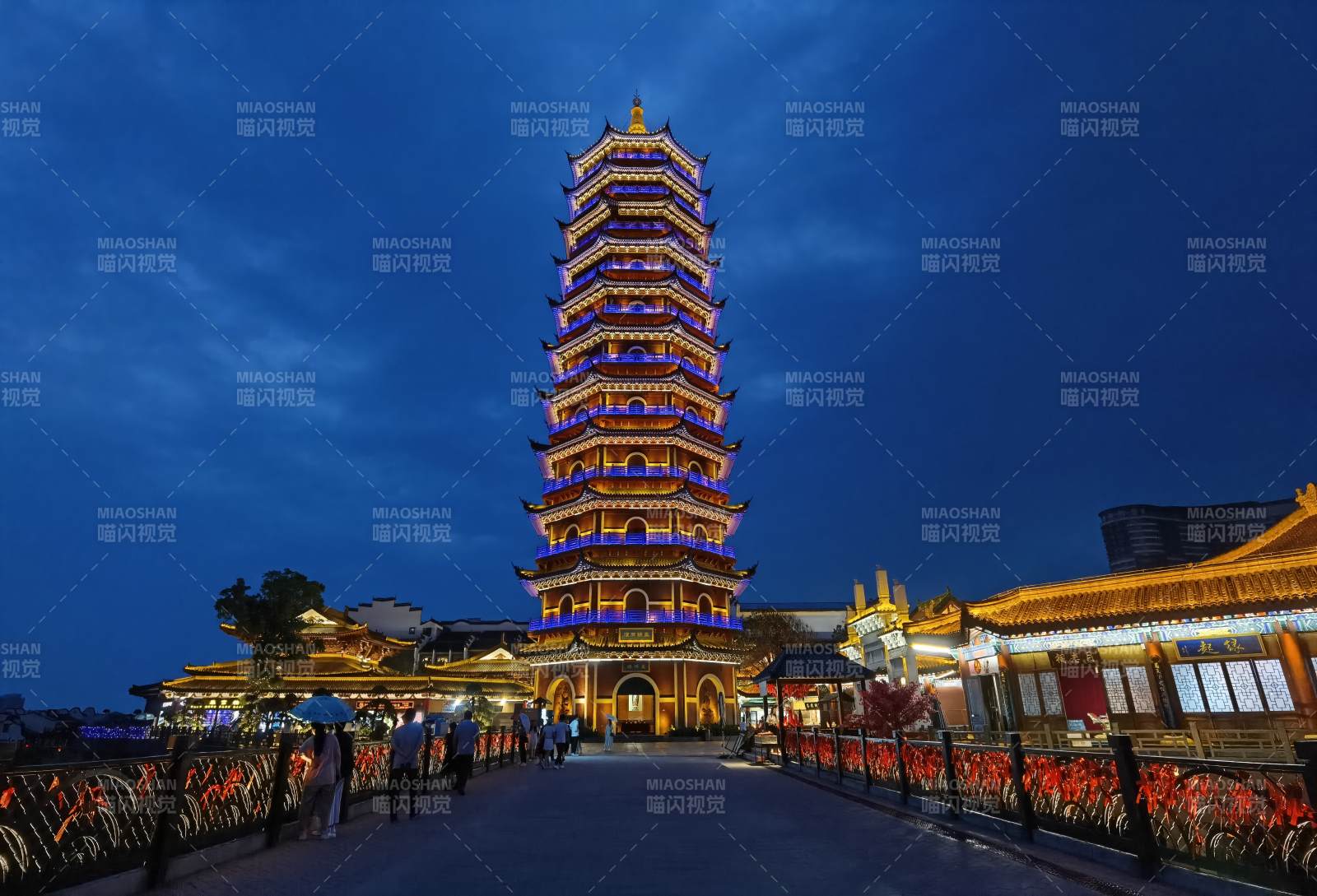 夜景古塔 燈火輝煌（太湖古鎮(zhèn)）