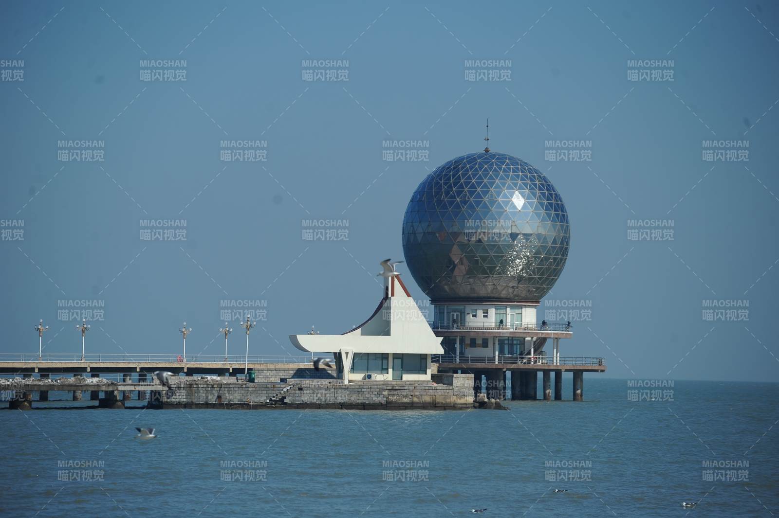 煙臺海邊