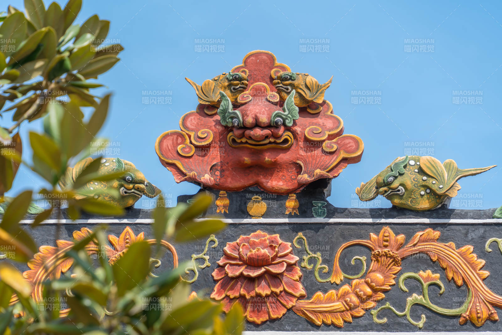 廣州陳家祠的古建筑屋脊裝飾藝術