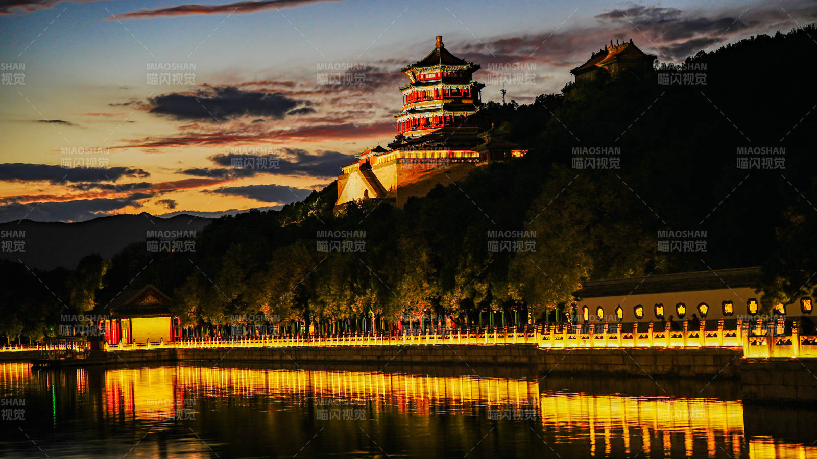 頤和園夜景燈火輝煌