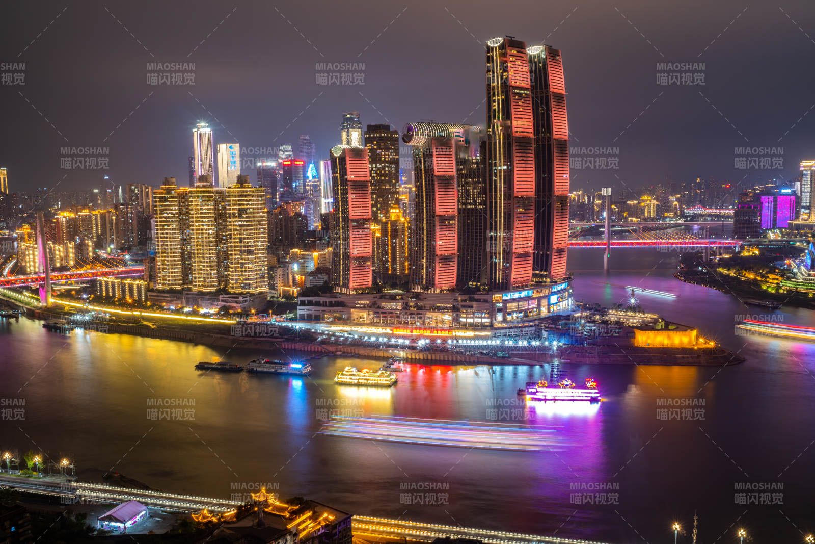 重慶夜景璀璨的城市風光