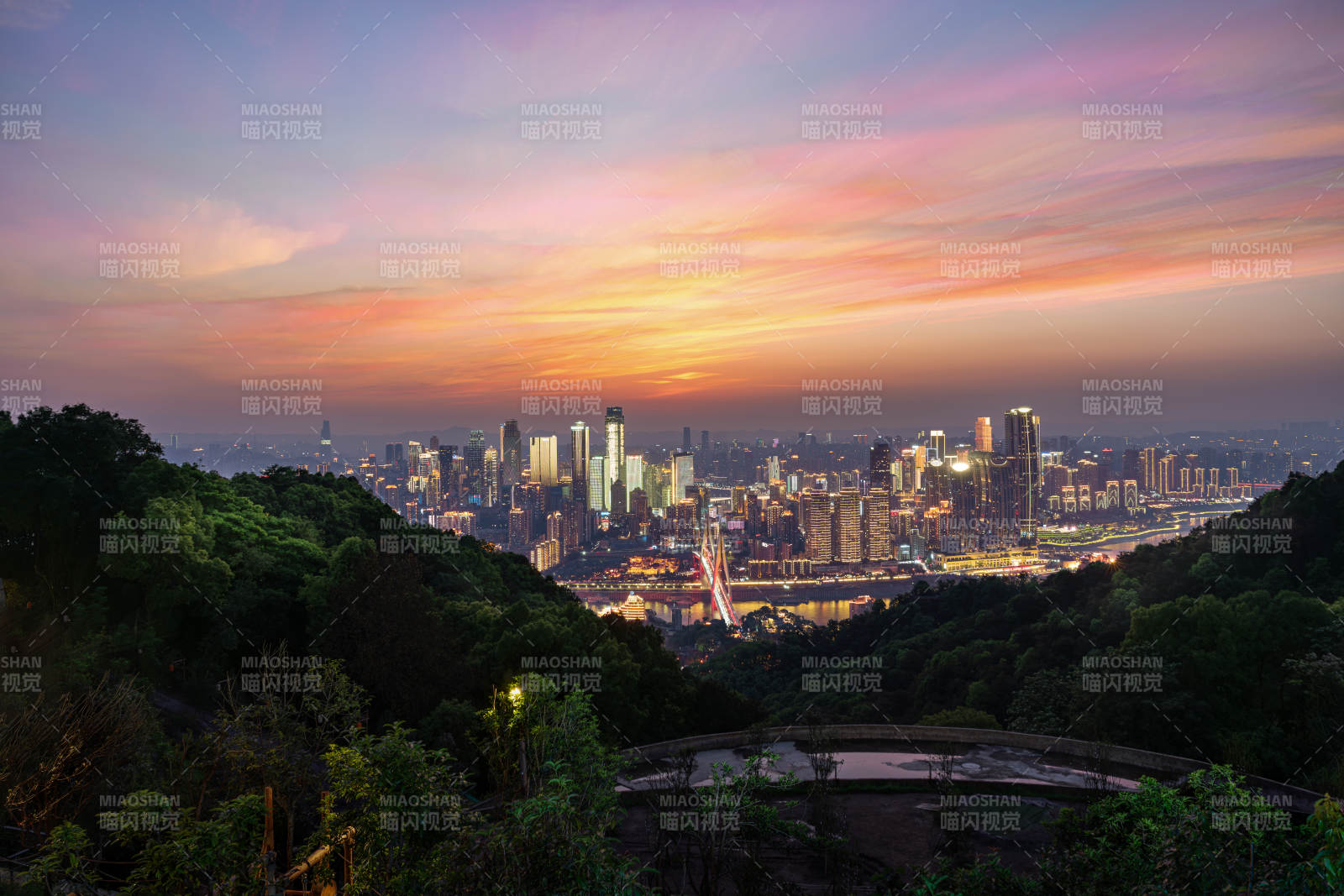 山城重慶夜景 燈火輝煌