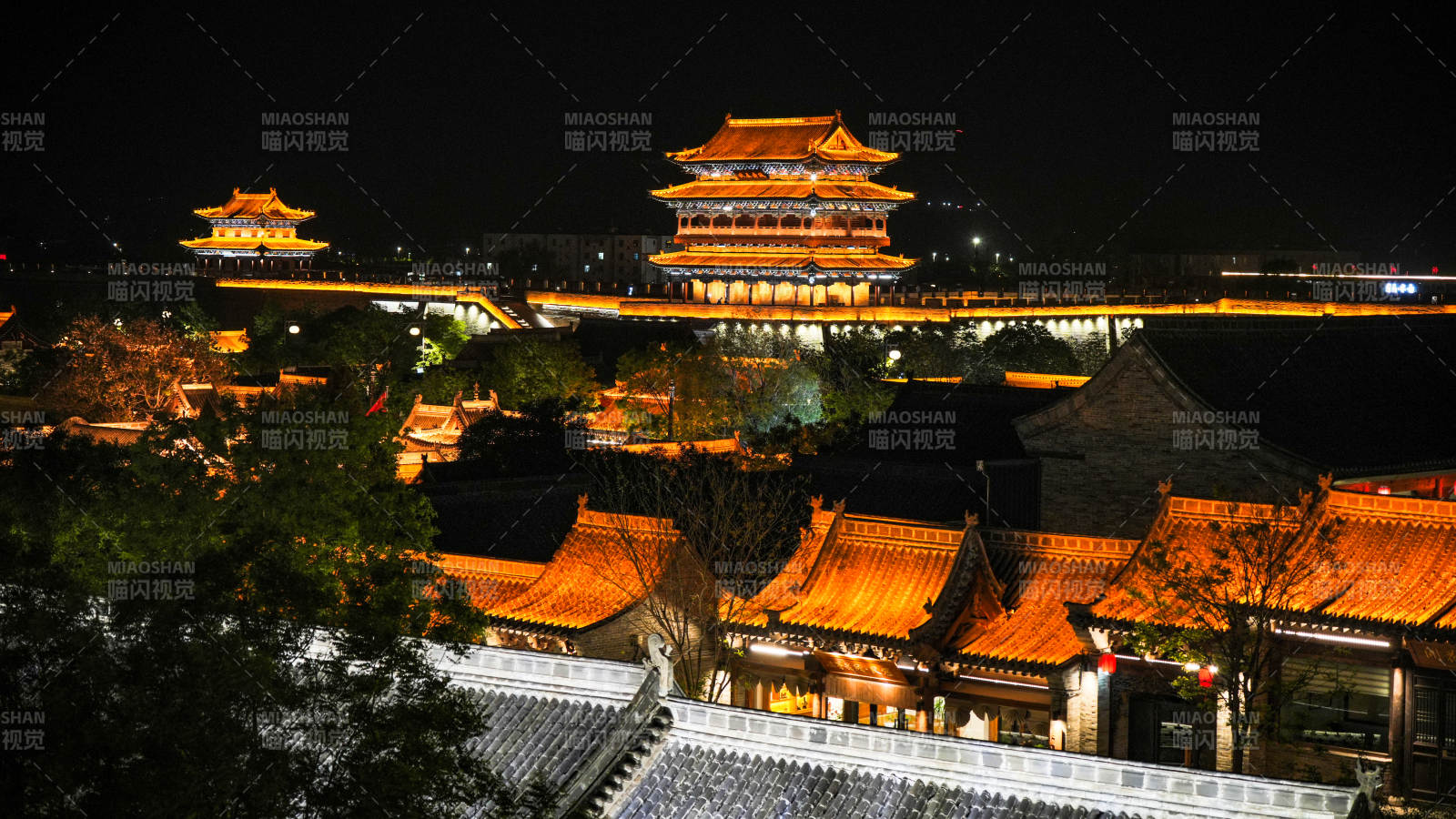 山西忻州古城夜景古建筑群燈火輝煌