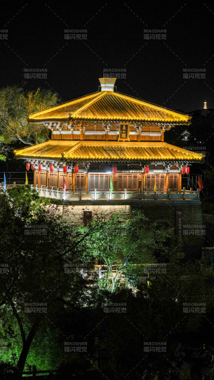 山西忻州古城夜景古建筑燈火輝煌