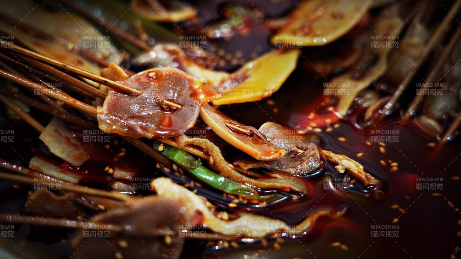 麻辣串串香 美味誘人