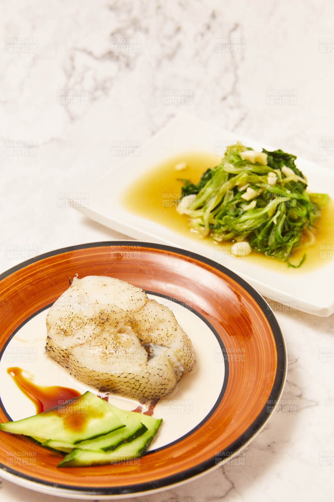 香煎鱈魚配蒜蓉菠菜