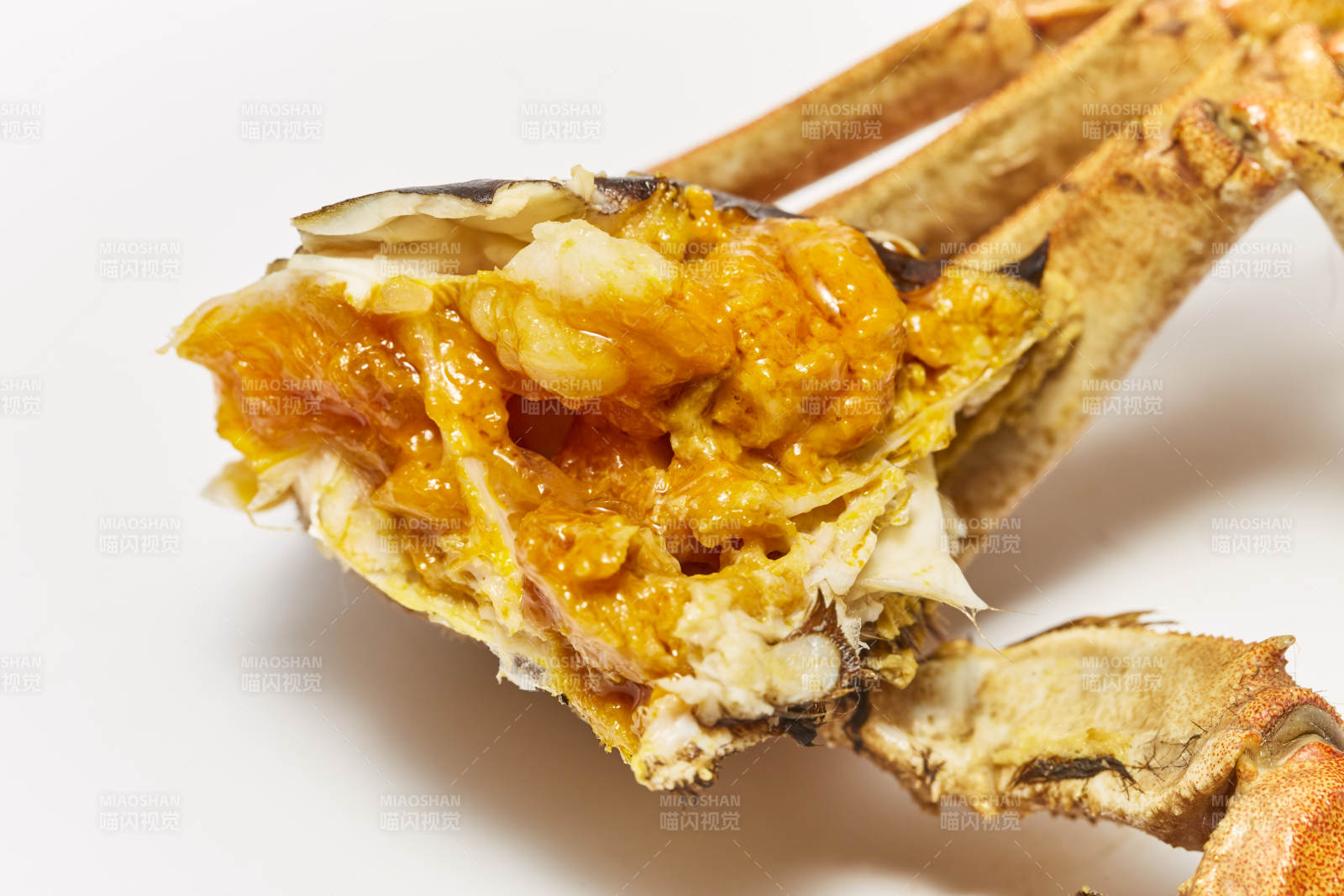 蟹黄饱满 鲜美诱人