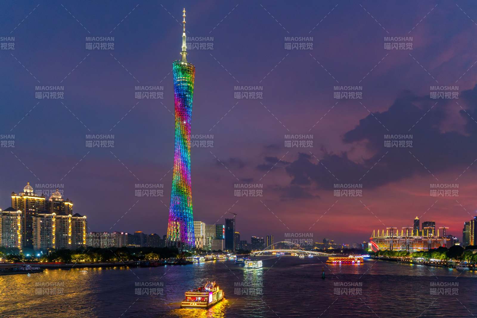 廣州塔夜景璀璨燈光秀