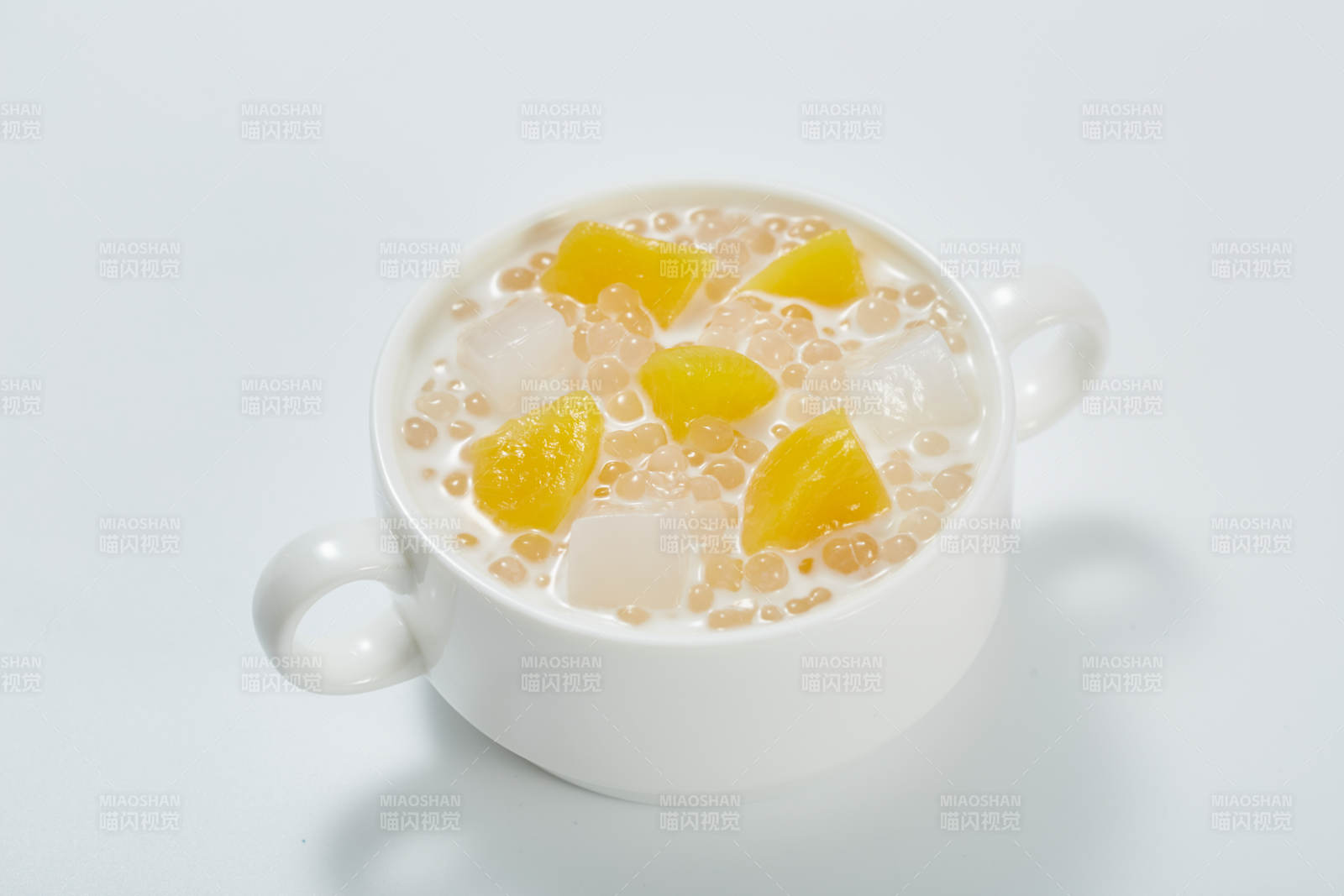 黃桃椰汁西米露