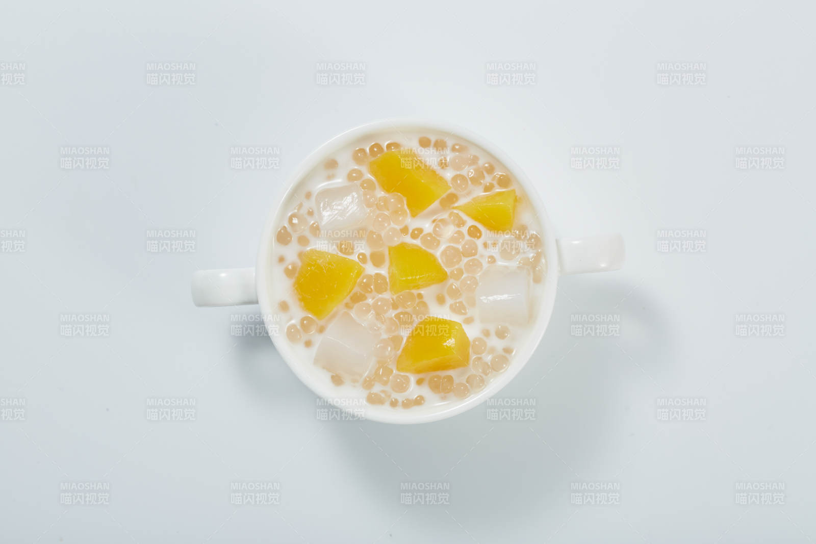 黃桃西米露特寫