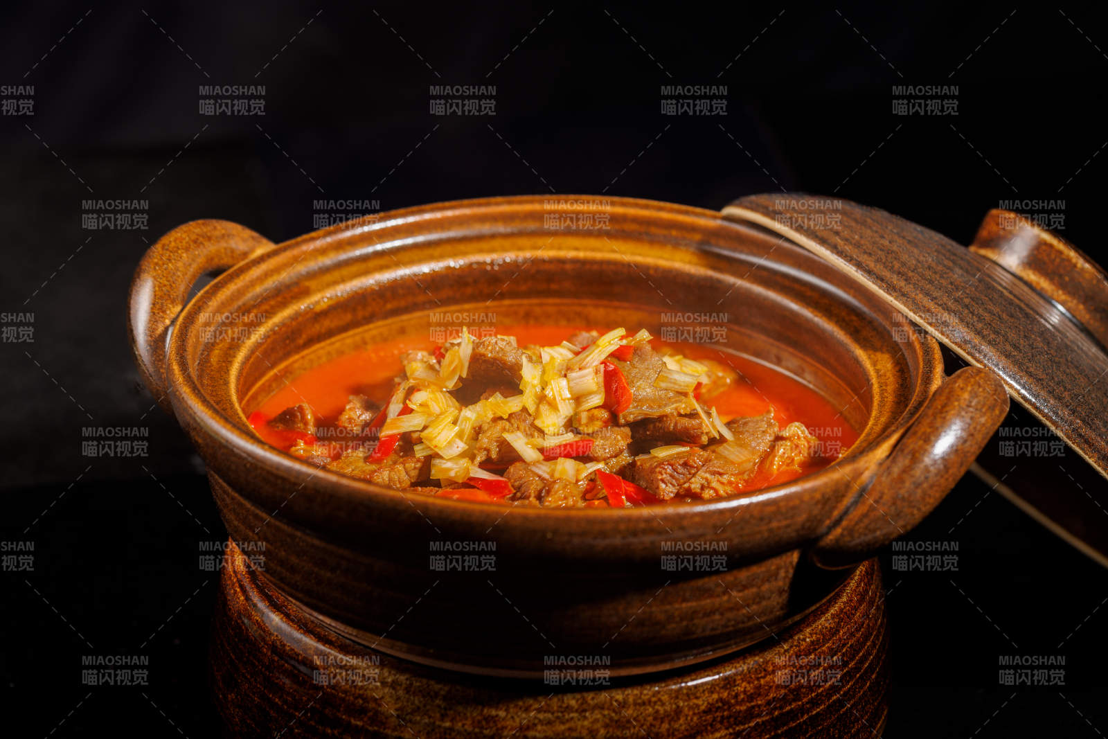 紅燒牛肉煲
