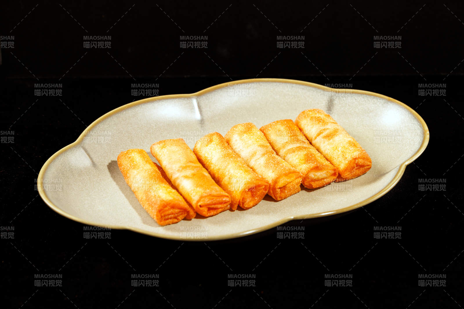 金黃春卷 美味可口