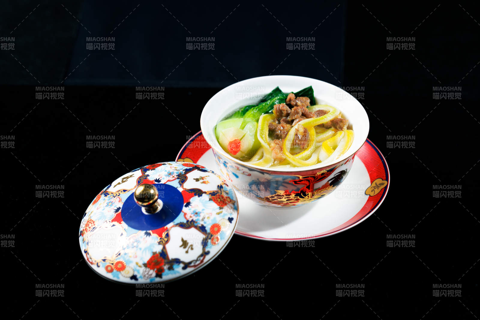 阿爾巴斯羊肉面