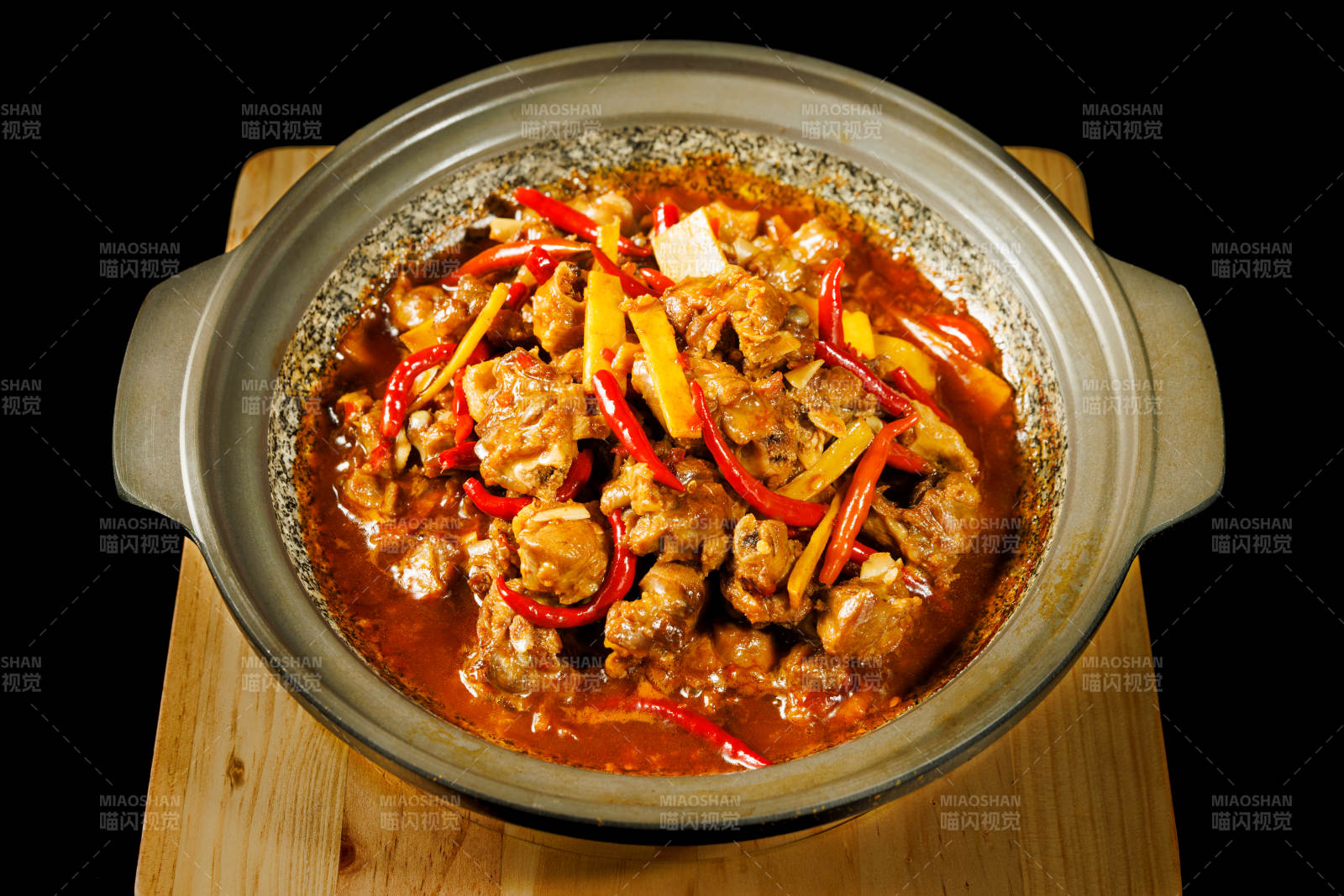 麻辣排骨煲