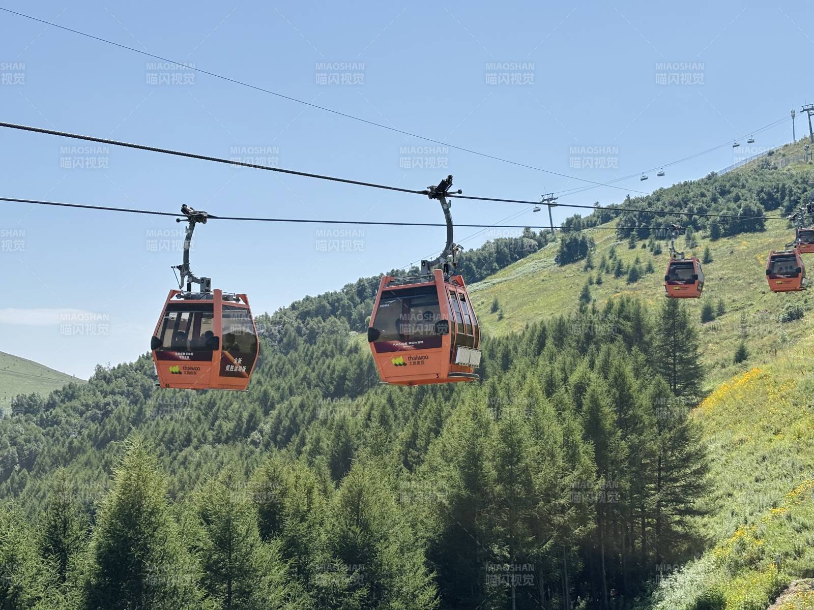 崇禮太舞小鎮 山間纜車穿梭綠林中