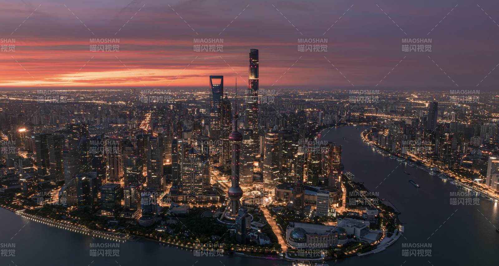 上海夜景 高樓林立 燈火輝煌
