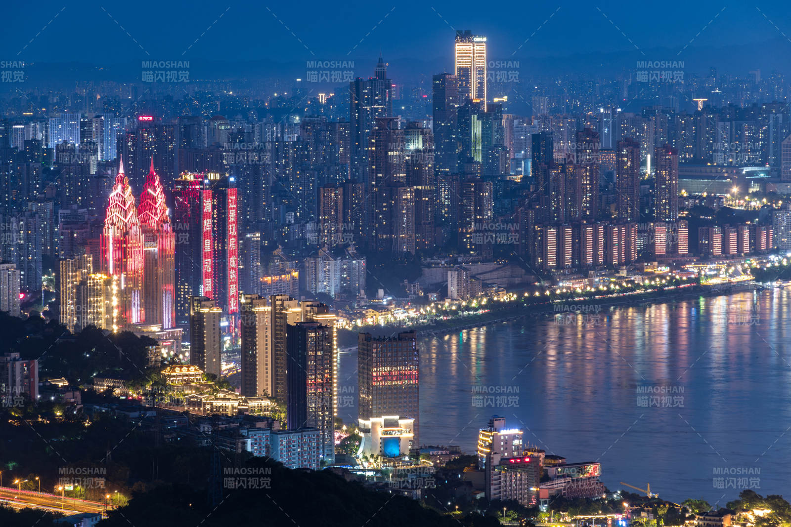 夜景璀璨的重慶風(fēng)光