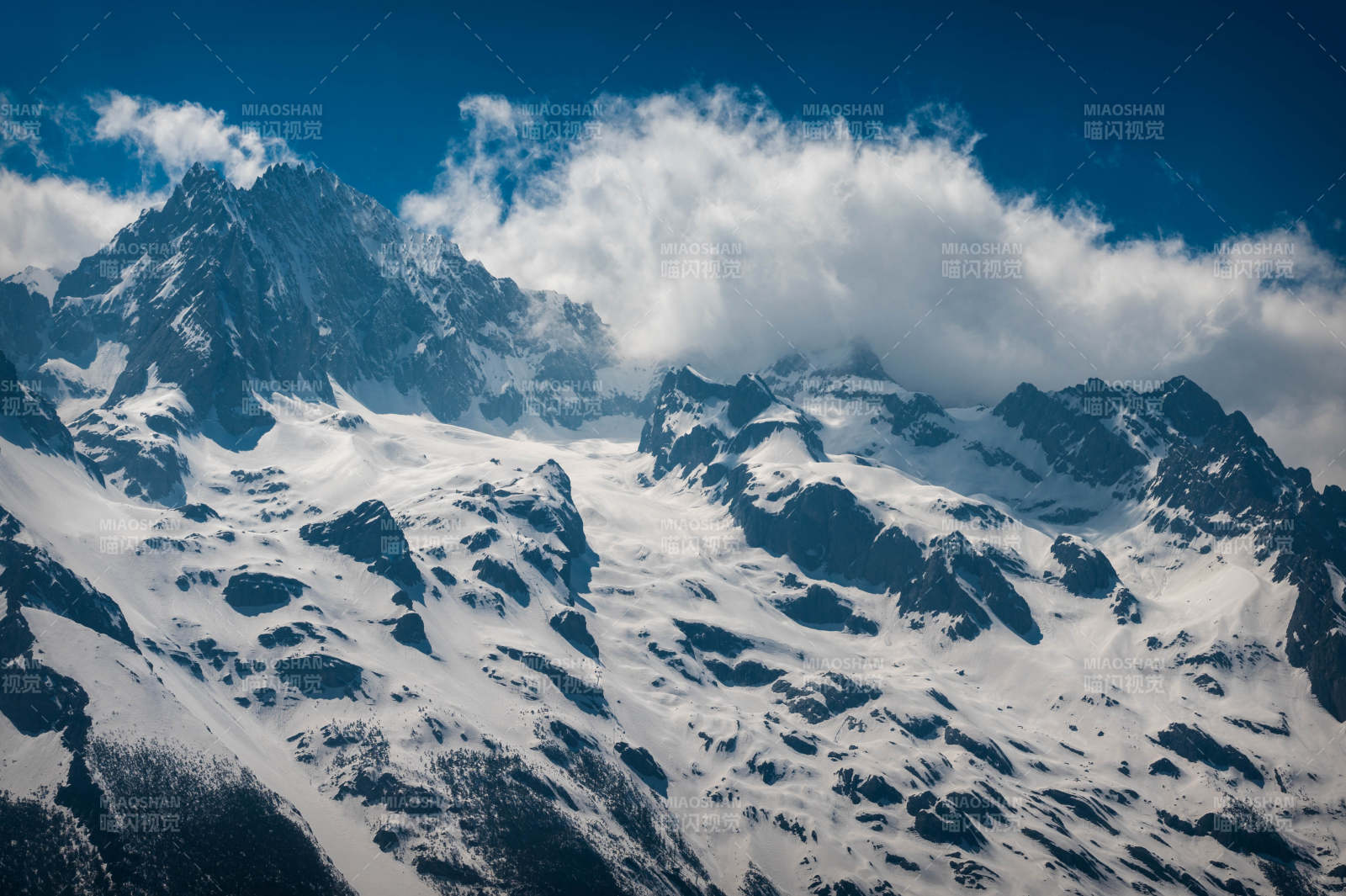 玉龍雪山
